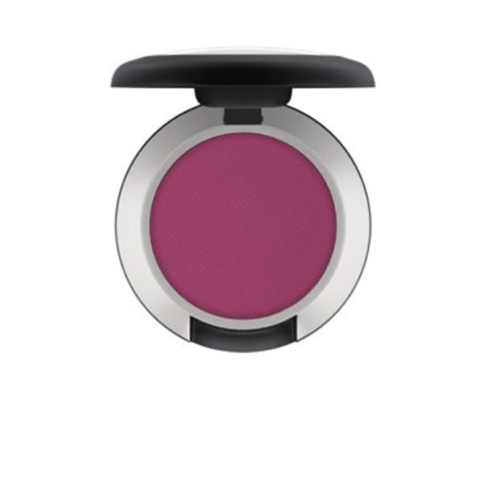 MAC POWDER KISS SOFT MATTE EYE SHADOW color lens blue new in box plus Ipsy bag